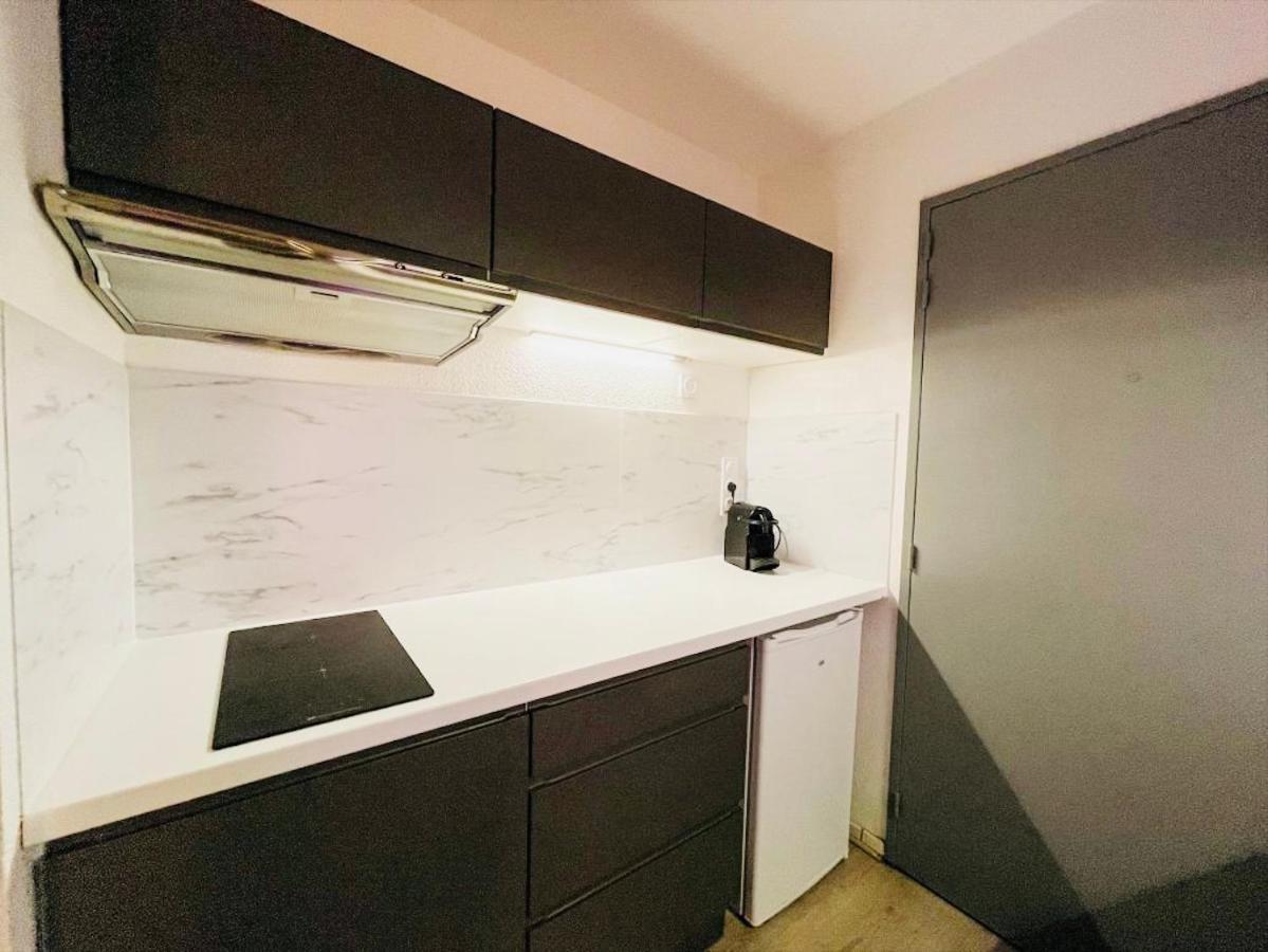 Suite Kobalt Villeurbanne Exteriör bild